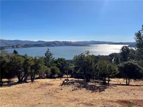 8187 N Heights Dr, Kelseyville, CA 95451
