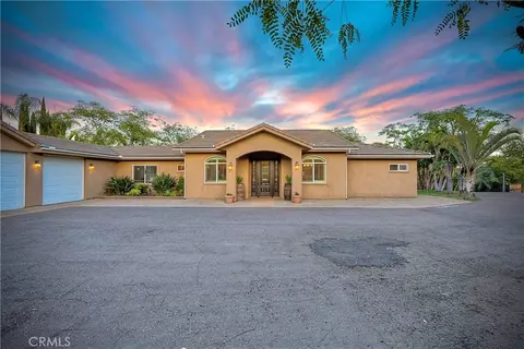 1986 Grey Rabbit Hollow Ln, Fallbrook, CA 92028