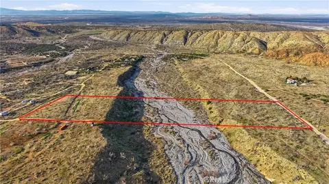 0 Cruthers Creek Rd, Juniper Hills, CA 93543