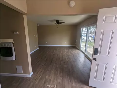 Living - 9330 Saffron Ct, Riverside, CA 92503 photo 2 of 3
