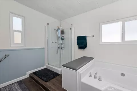 Bath - 35335 Peralta Dr, Warner Springs, CA 92086 photo 1 of 2