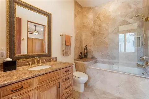 Bath - 1917 Santa Margarita Dr, Fallbrook, CA 92028 photo 7 of 8