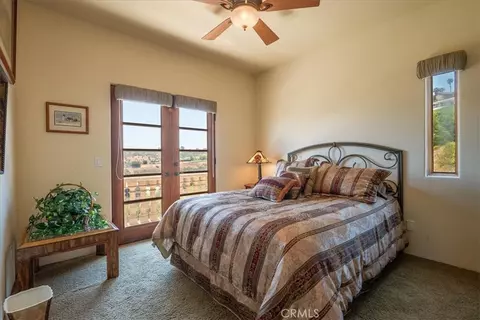 Bedroom - 1917 Santa Margarita Dr, Fallbrook, CA 92028 photo 4 of 8