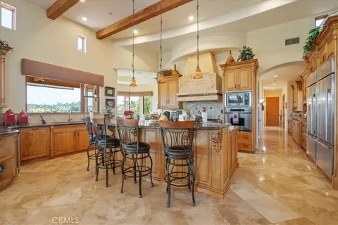Kitchen - 1917 Santa Margarita Dr, Fallbrook, CA 92028 photo 1 of 4