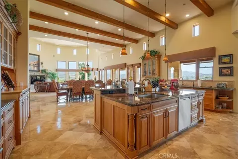 Kitchen - 1917 Santa Margarita Dr, Fallbrook, CA 92028 photo 4 of 4