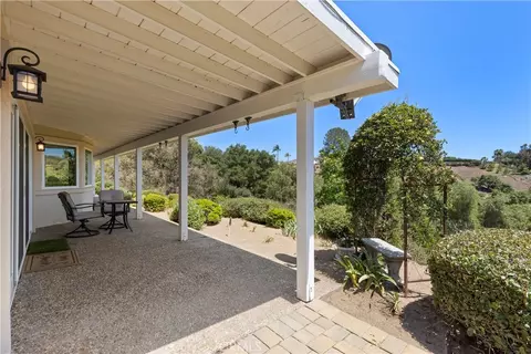 Exterior - 3237 Canonita Dr, Fallbrook, CA 92028 photo 4 of 13