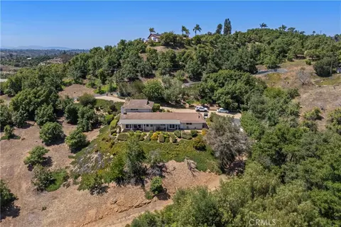 View/Area - 3237 Canonita Dr, Fallbrook, CA 92028 photo 8 of 12