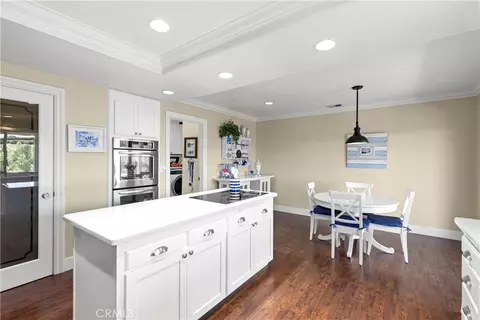 Kitchen - 3237 Canonita Dr, Fallbrook, CA 92028 photo 3 of 4