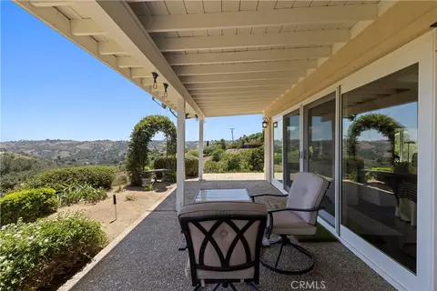 Exterior - 3237 Canonita Dr, Fallbrook, CA 92028 photo 5 of 13