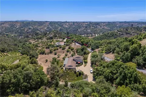 View/Area - 3237 Canonita Dr, Fallbrook, CA 92028 photo 10 of 12