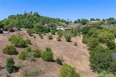View/Area - 3237 Canonita Dr, Fallbrook, CA 92028 photo 12 of 12