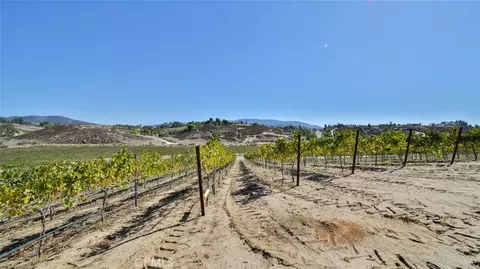 0 Valle Toscana Ct, Temecula, CA 92592 photo 29