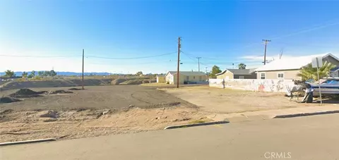 1517 Washington St, Needles, CA 92363 photo 2