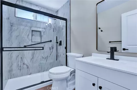 Bath - 3648 Seaflower Ln, Oceanside, CA 92056 photo 3 of 3