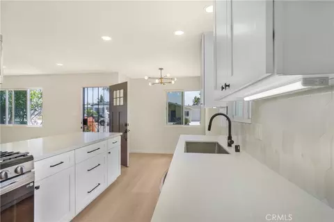 Entry Way - 3648 Seaflower Ln, Oceanside, CA 92056 photo 1 of 1