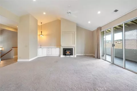Living - 81 Via Larga, Bonsall, CA 92003 photo 5 of 8