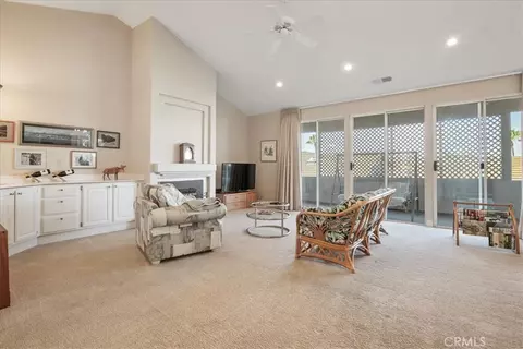 Living - 81 Via Larga, Bonsall, CA 92003 photo 2 of 7