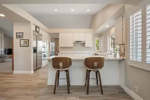 Kitchen - 81 Via Larga, Bonsall, CA 92003 photo 6 of 8