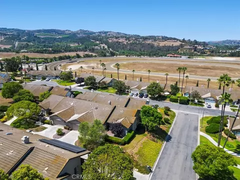 View/Area - 81 Via Larga, Bonsall, CA 92003 photo 1 of 7