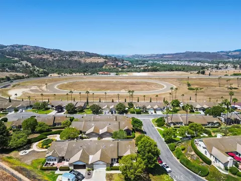 View/Area - 81 Via Larga, Bonsall, CA 92003 photo 4 of 7