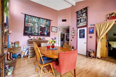 Dining - 30493 Danube Ct, Temecula, CA 92591 photo 1 of 2