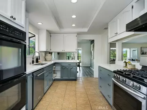 Kitchen - 2302 Via Dieguenos, Alpine, CA 91901 photo 3 of 3