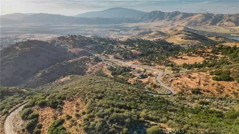 18000 Matterhorn Ct, Tehachapi, CA 93561 photo 19