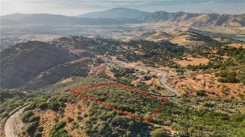 18000 Matterhorn Ct, Tehachapi, CA 93561 photo 10