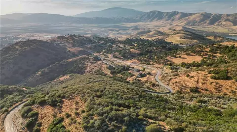 18000 Matterhorn Ct, Tehachapi, CA 93561 photo 19