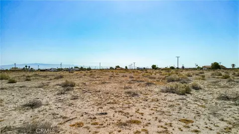 2711 Twin Lakes Ave, Thermal, CA 92274 photo 5