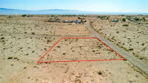 2711 Twin Lakes Ave, Thermal, CA 92274 photo 9