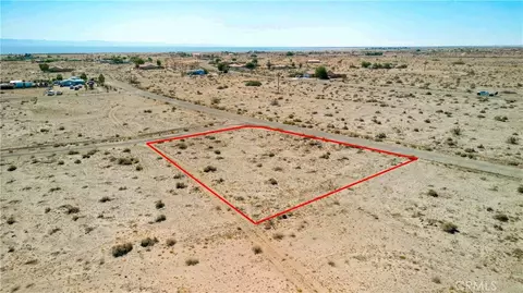 2711 Twin Lakes Ave, Thermal, CA 92274 photo 8