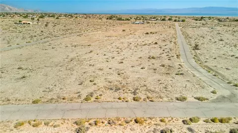 2711 Twin Lakes Ave, Thermal, CA 92274 photo 25