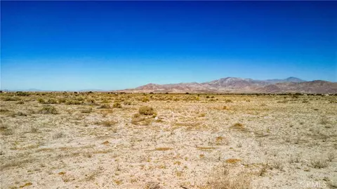 2711 Twin Lakes Ave, Thermal, CA 92274 photo 3