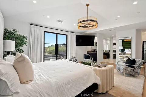 Bedroom - 27716 Sycamore Mesa, Temecula, CA 92590 photo 4 of 11