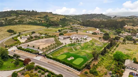View/Area - 27716 Sycamore Mesa, Temecula, CA 92590 photo 2 of 5