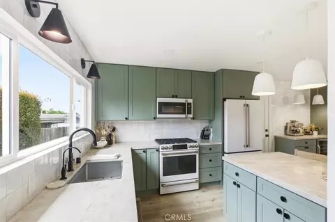 Kitchen - 1438 Kurtz, Oceanside, CA 92054 photo 7 of 7