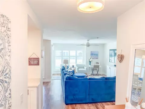 Living - 910 N Pacific #40, Oceanside, CA 92054 photo 1 of 8