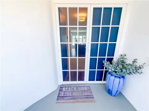 Entry Way - 910 N Pacific #40, Oceanside, CA 92054 photo 1 of 4