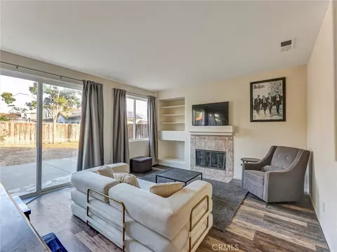 Living - 5727 Dartmoor, Oceanside, CA 92057 photo 4 of 4