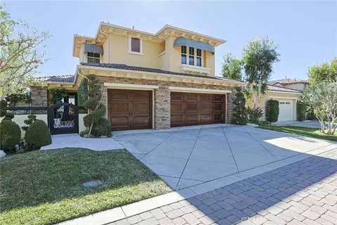34 Sunset Cv, Newport Coast, CA 92657