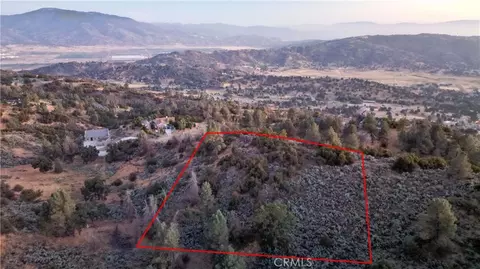 26500 Winchester Ct, Tehachapi, CA 93561 photo 7