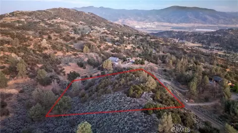 26500 Winchester Ct, Tehachapi, CA 93561 photo 8