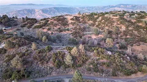 26500 Winchester Ct, Tehachapi, CA 93561 photo 10
