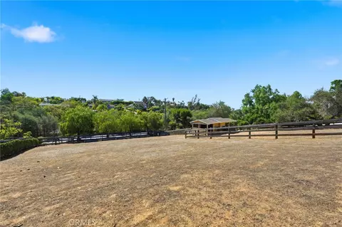 Exterior - 3839 Forbell, Fallbrook, CA 92028 photo 15 of 30