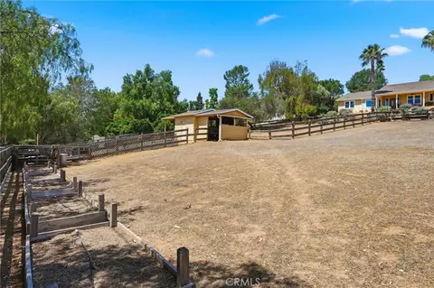 Exterior - 3839 Forbell, Fallbrook, CA 92028 photo 24 of 30