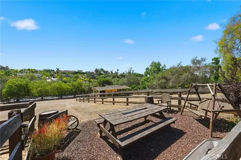 Exterior - 3839 Forbell, Fallbrook, CA 92028 photo 14 of 30