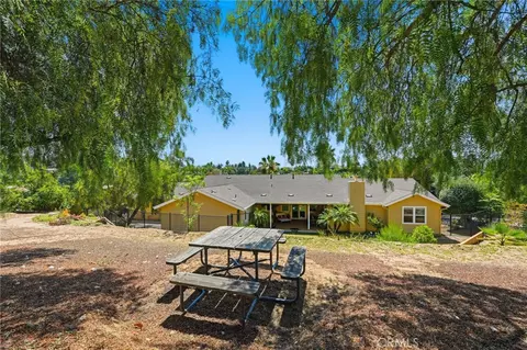 Exterior - 3839 Forbell, Fallbrook, CA 92028 photo 19 of 30