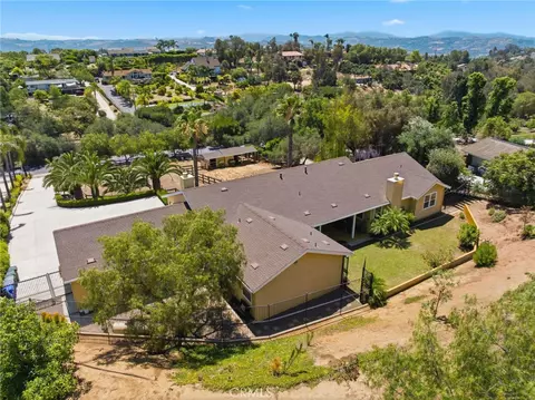View/Area - 3839 Forbell, Fallbrook, CA 92028 photo 1 of 11
