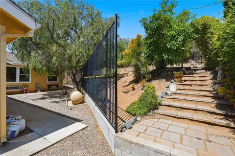 Exterior - 3839 Forbell, Fallbrook, CA 92028 photo 12 of 30